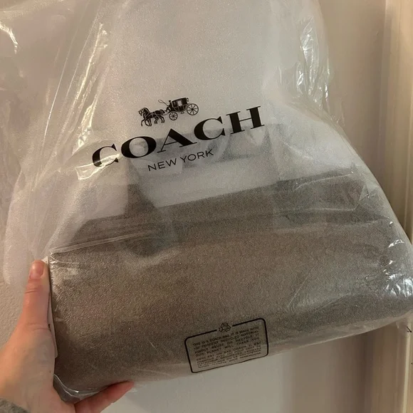 Coach Empire 34 Brown Suede Shoulder Bag - Picture 2 of 2